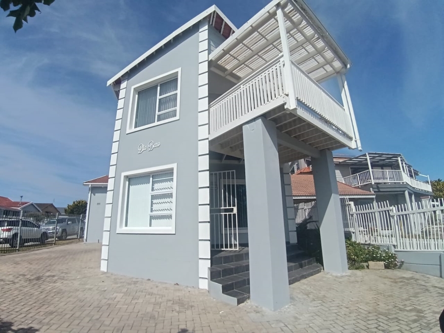 To Let 3 Bedroom Property for Rent in Kleinkrantz Western Cape